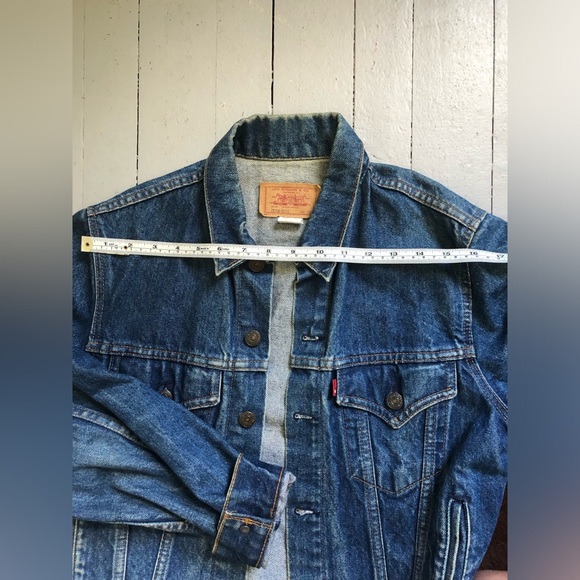 Vintage Levi’s Denim Trucker Jacket - Picture 4 of 8